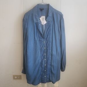 torrid Light Blue Denim Button-Front Tunic Shirt